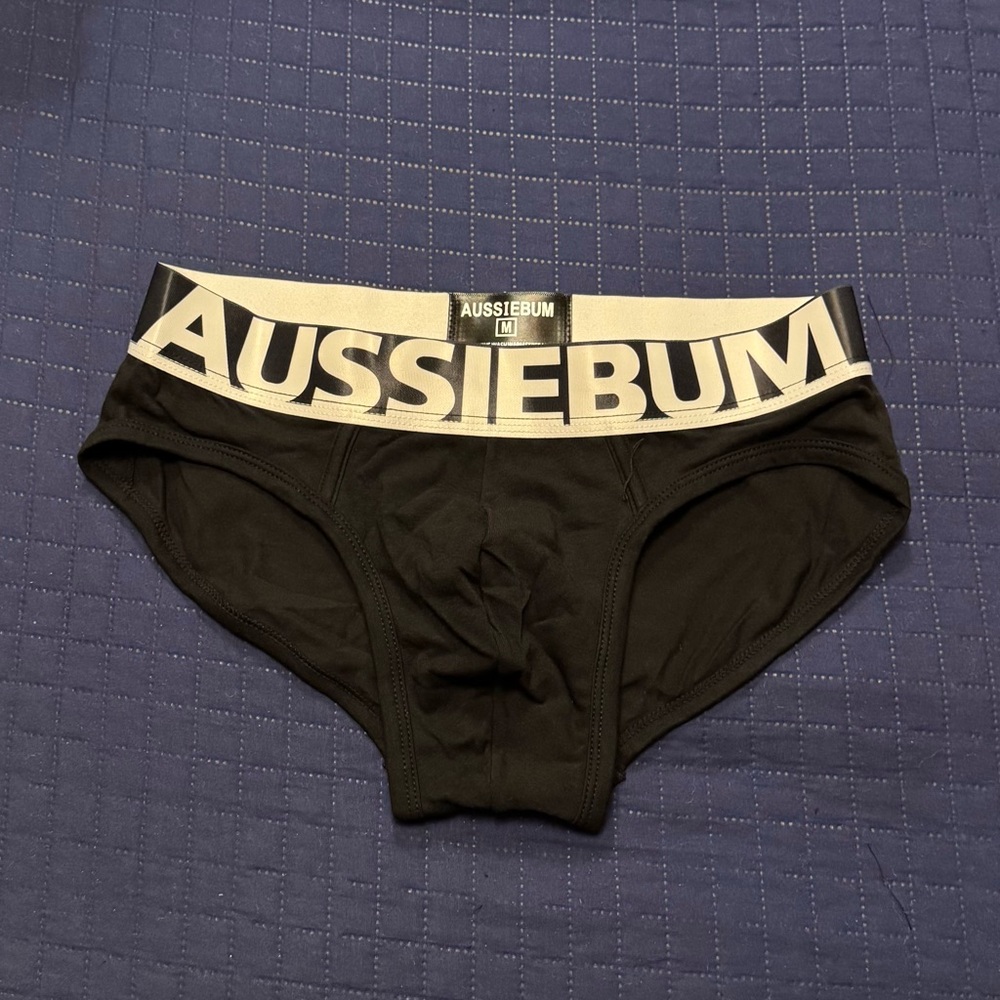 Aussiebum Black Briefs. Medium.